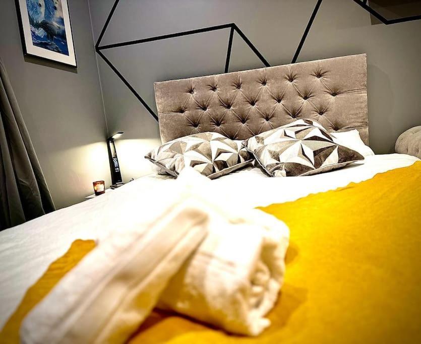 Stunning Luxury Croydon Apartment Gatwick Airport Close Purley Exteriér fotografie