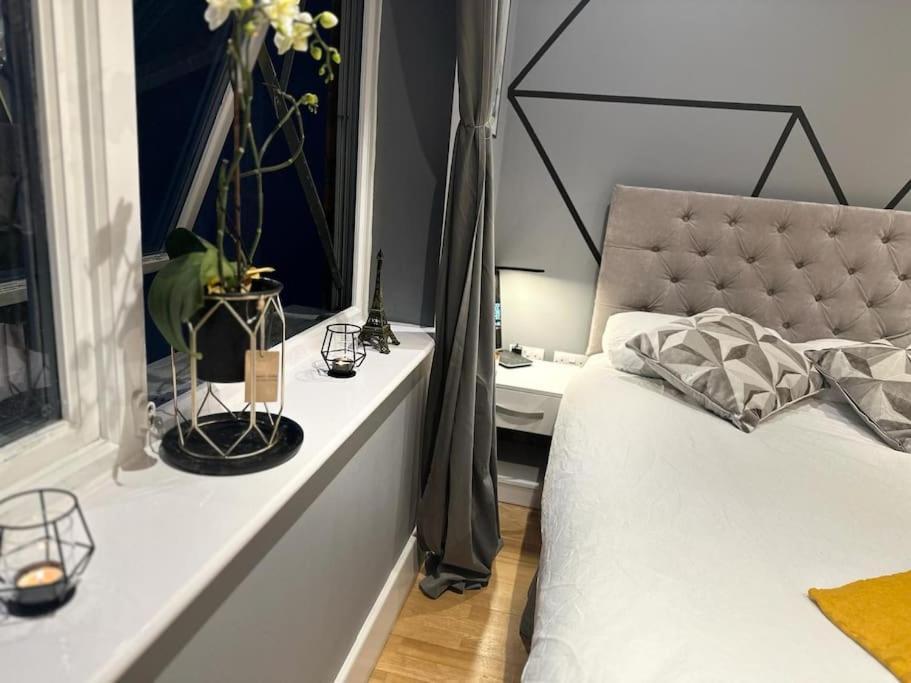Stunning Luxury Croydon Apartment Gatwick Airport Close Purley Exteriér fotografie